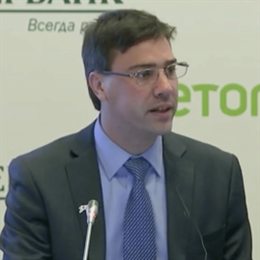 中国黄金品牌闯入国际高奢市场,专家称文化自信成关键助力